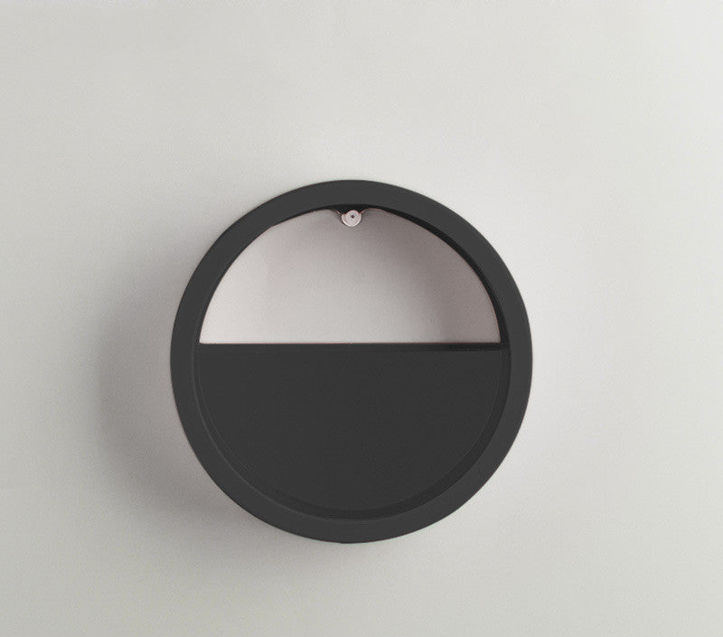 Round Iron Wall Vase Black